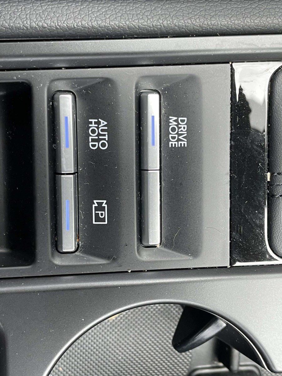 Used 2025 Hyundai Sonata SE FWD image 29