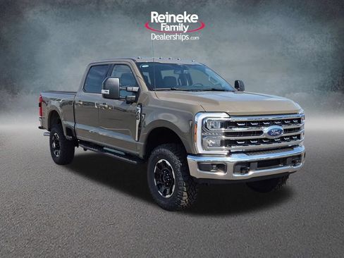 New 2026 Ford F250 XLT w/ XLT Premium Package AWD/4WD image 3