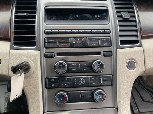Used 2012 Ford Taurus SEL image 13
