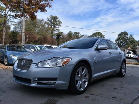 Used 2009 Jaguar XF Luxury image 6