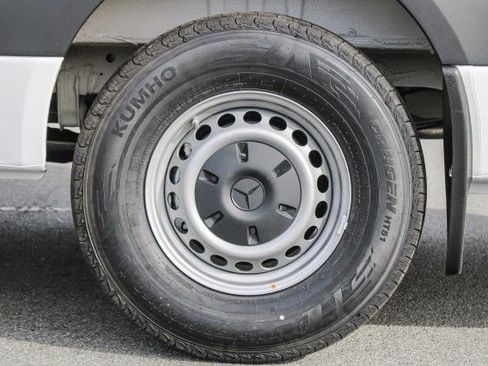 New 2025 Mercedes-Benz Sprinter 2500 image 11