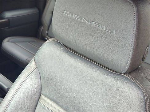 Used 2021 GMC Sierra 1500 Denali w/ Driver Alert Package II image 15