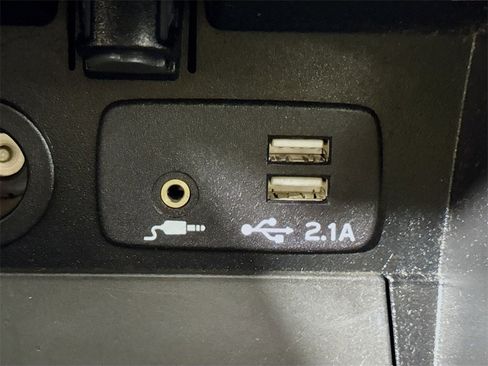 Used 2019 Subaru Outback 2.5i Limited image 18