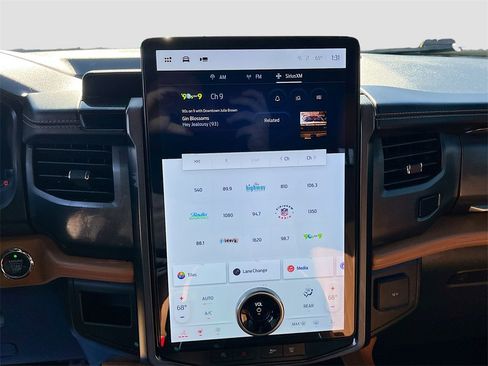 Used 2022 Ford Expedition Max Platinum image 15