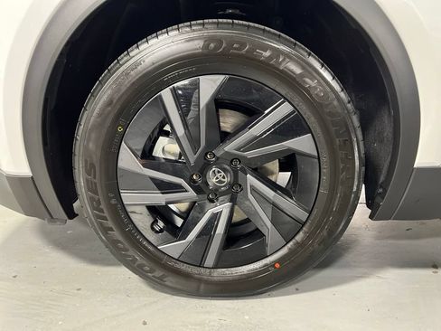 New 2026 Toyota C-HR AWD/4WD image 6
