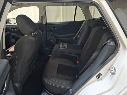 Used 2022 Subaru Outback Premium image 29