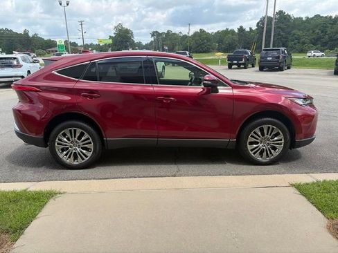 Used 2022 Toyota Venza Limited w/ Advanced Technology Package AWD/4WD image 5