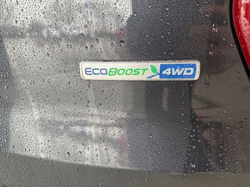 Used 2017 Ford Explorer Platinum image 4