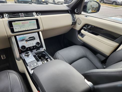 Used 2021 Land Rover Range Rover Westminster Edition image 14