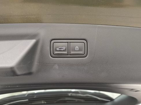 Used 2026 Hyundai Santa Fe SEL AWD/4WD image 16