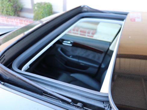 Used 2013 Audi A8 L 3.0T w/ Driver Assistance Pkg image 29