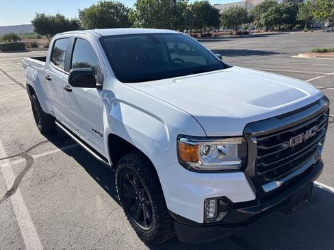 Used 2022 GMC Canyon AT4 AWD/4WD image 3