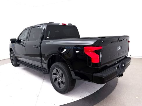 Used 2024 Ford F150 Lightning Flash AWD/4WD image 13