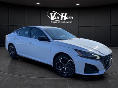 New 2025 Nissan Altima 2.5 SR w/ SR Premium Package