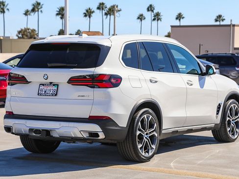 Used 2024 BMW X5 sDrive40i w/ Parking Assistance Package RWD image 7