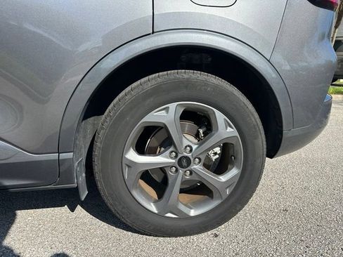 Used 2024 Ford Escape ST-Line w/ Tech Pack #1 FWD image 30