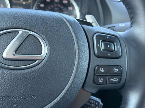 Used 2024 Lexus IS 300 F Sport RWD image 11