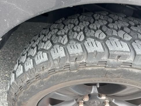 Used 2018 RAM 1500 Sport w/ Convenience Group AWD/4WD image 12