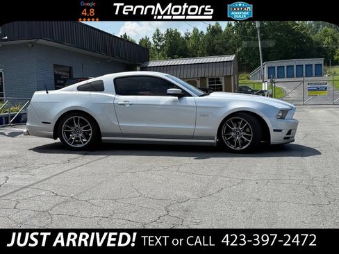 Used 2013 Ford Mustang GT Premium w/ Brembo Brake Pkg RWD image 4