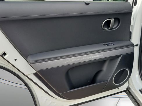 New 2026 Hyundai Ioniq 5 Limited image 28