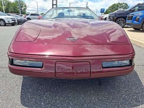 Used 1993 Chevrolet Corvette Convertible RWD image 2