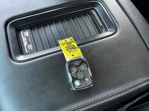 Used 2020 Chevrolet Tahoe Premier image 36