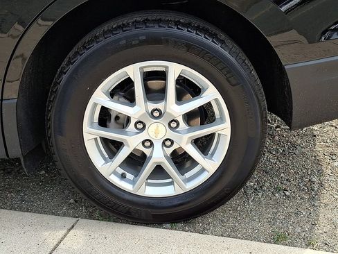 Used 2023 Chevrolet Equinox LT FWD image 31