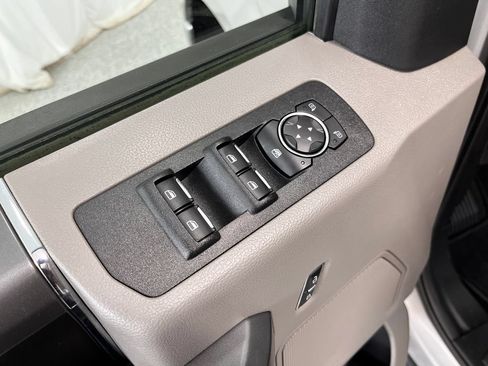 Used 2018 Ford F150 XLT w/ Equipment Group 301A Mid AWD/4WD image 14