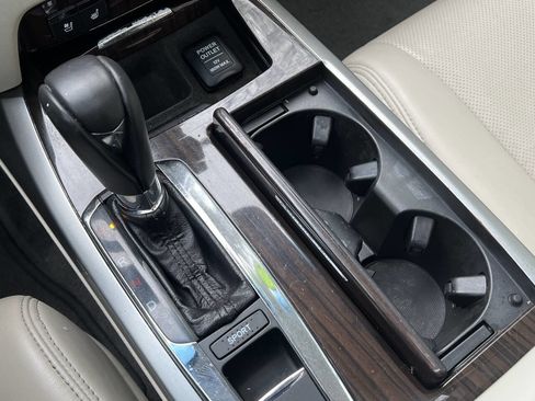 Used 2016 Acura RLX w/ Advance Package image 29