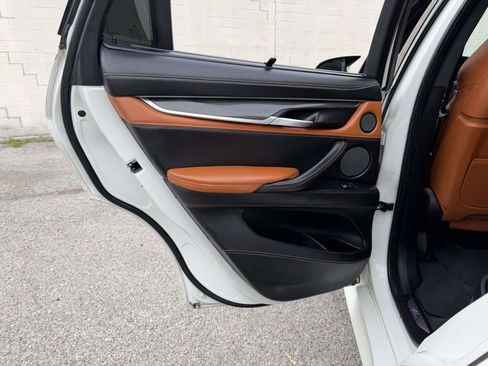 Used 2016 BMW X6 M AWD/4WD image 21