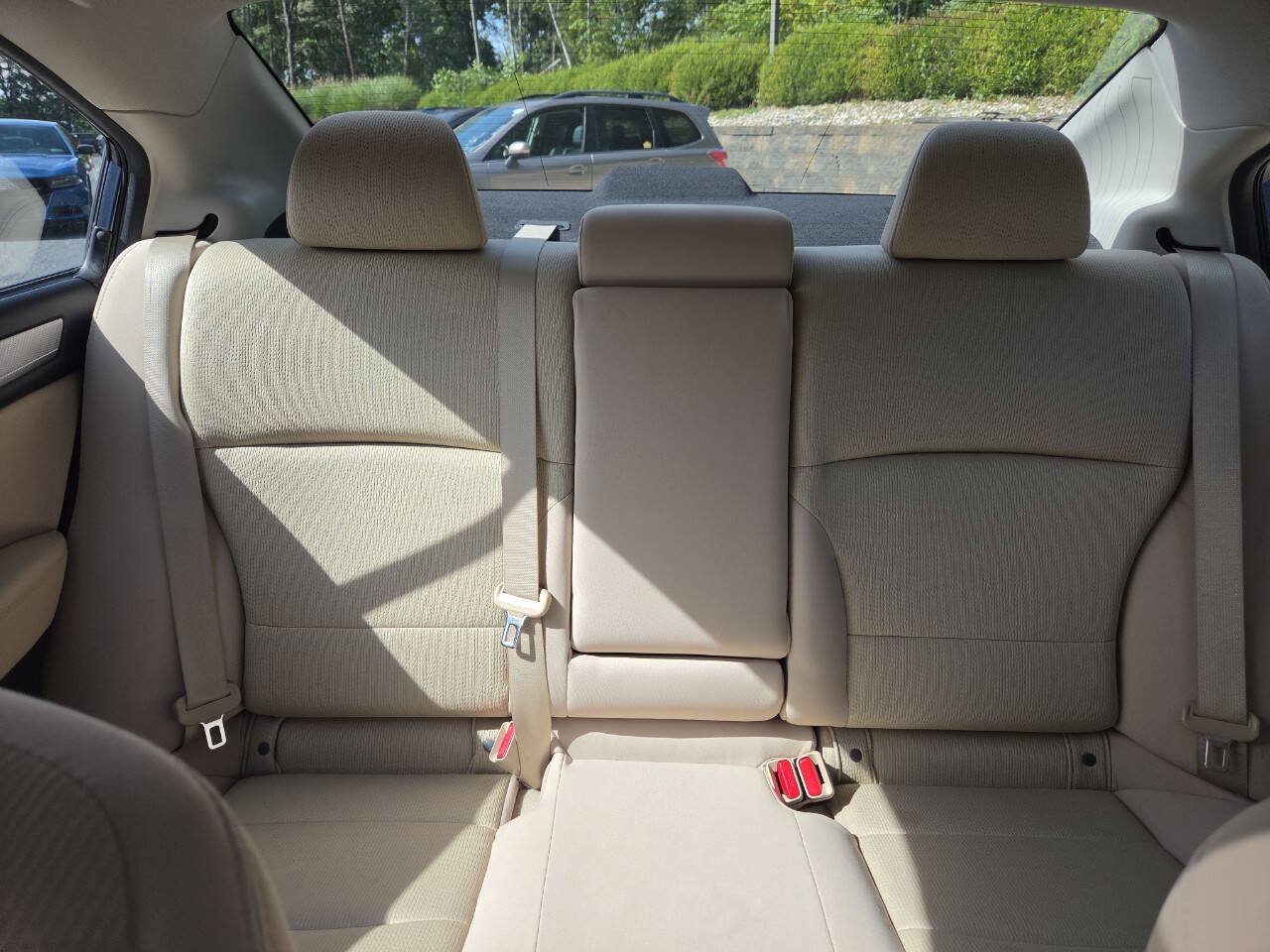 Used 2015 Subaru Legacy 2.5i Premium w/ Moonroof Package AWD/4WD image 32