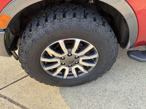 Used 2019 Ford Ranger XLT w/ Equipment Group 302A Luxury AWD/4WD image 9