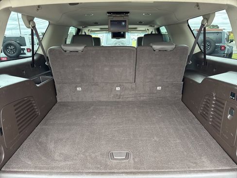 Used 2020 GMC Yukon XL Denali w/ Denali Ultimate Package image 8