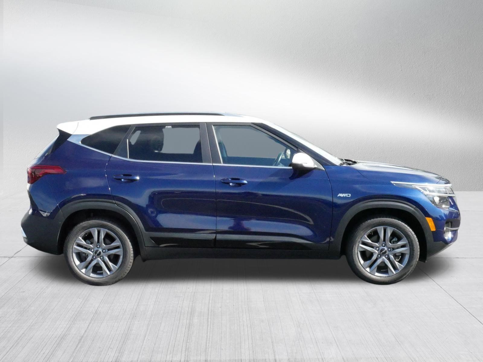 Used 2022 Kia Seltos S AWD/4WD image 8