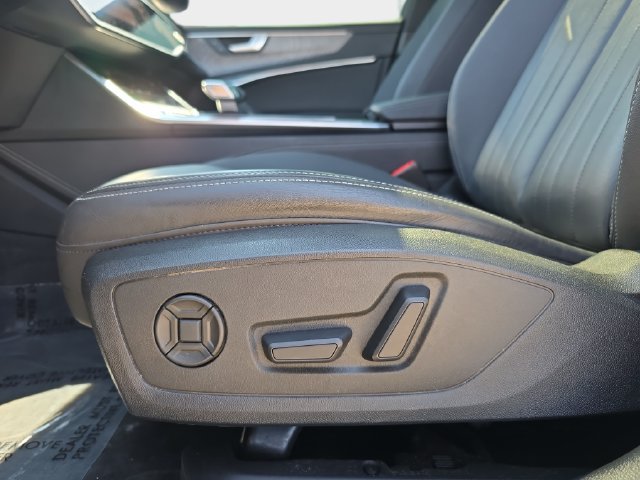 Used 2024 Audi A6 Premium Plus w/ Premium Plus Package AWD/4WD image 31