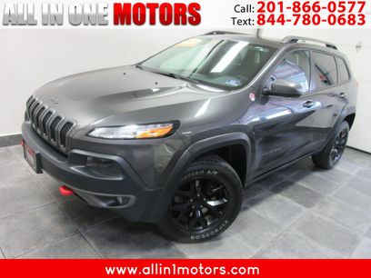 Used 2016 Jeep Cherokee Trailhawk w/ Comfort/Convenience Group