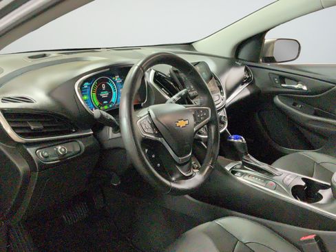 Used 2016 Chevrolet Volt Premier w/ Driver Confidence Package FWD image 24