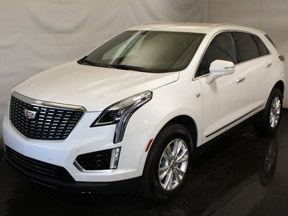 New 2025 Cadillac XT5 Luxury