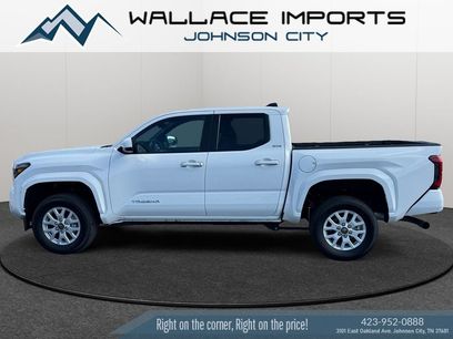 Used 2025 Toyota Tacoma SR5
