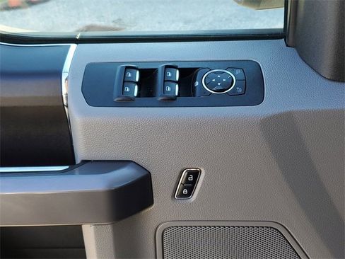 Used 2019 Ford F150 XLT image 20