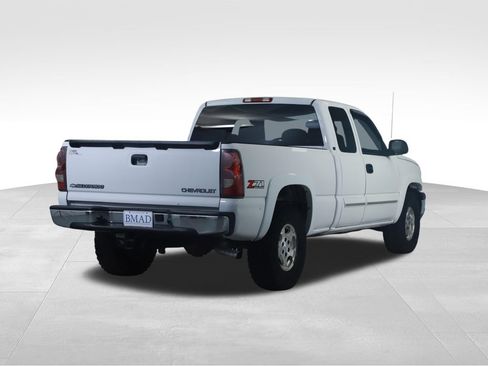 Used 2003 Chevrolet Silverado 1500 LS w/ Off-Road Package AWD/4WD image 12