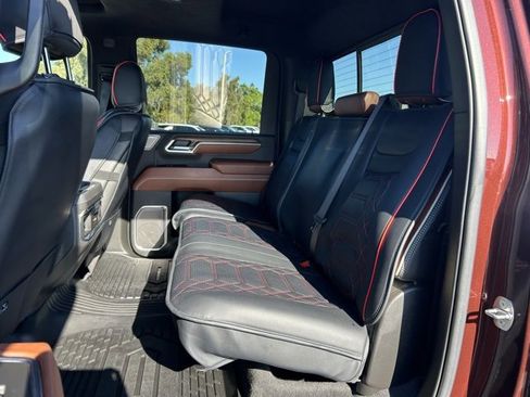 Certified 2024 GMC Sierra 3500 Denali Ultimate image 15