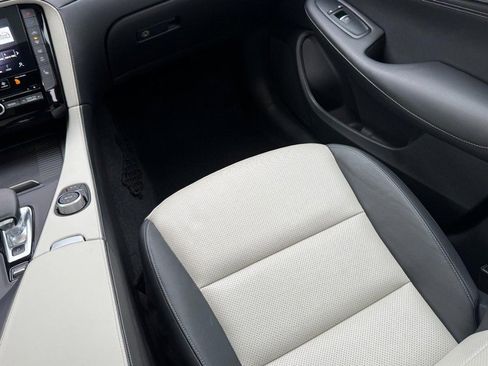 Used 2023 INFINITI QX55 Luxe w/ Cargo Package image 15