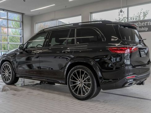 Used 2026 Mercedes-Benz GLS 450 4MATIC image 13