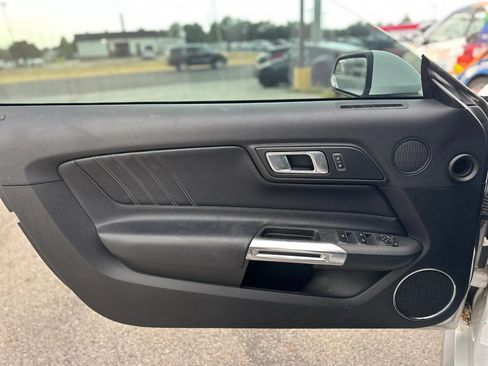 Used 2020 Ford Mustang Premium RWD image 29
