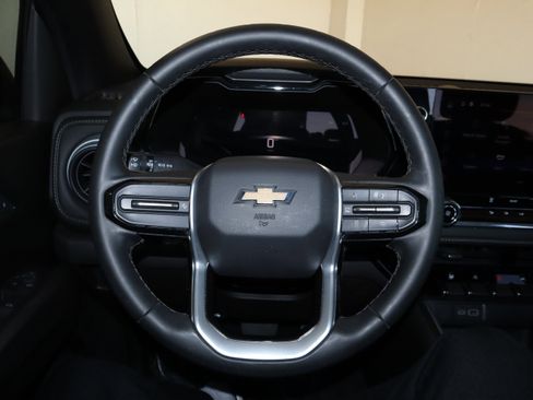 Used 2024 Chevrolet Colorado LT w/ Advanced Trailering Package image 25