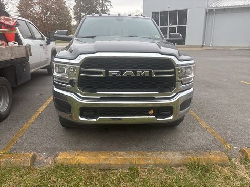 Used 2021 RAM 2500 Tradesman image 2