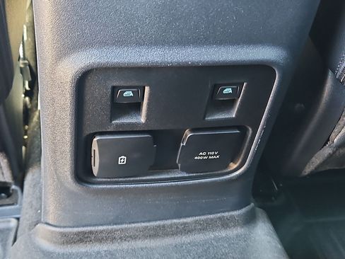 Used 2024 Ford Bronco Wildtrak AWD/4WD image 29