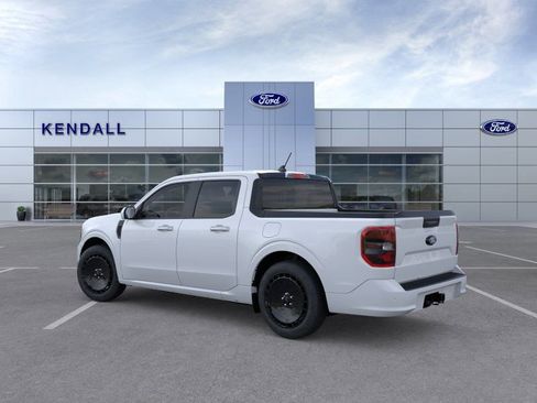 New 2026 Ford Maverick Lobo image 4