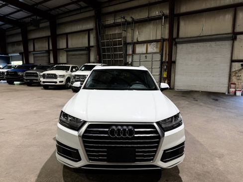 Used 2019 Audi Q7 2.0T Premium Plus AWD/4WD image 10